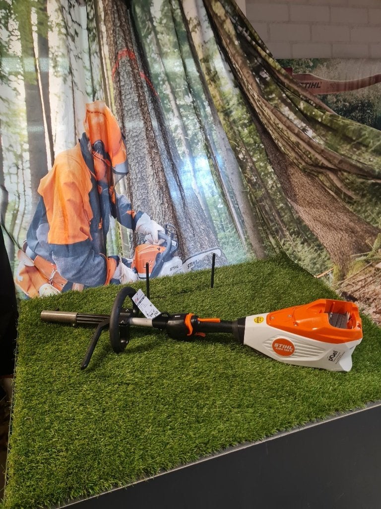STIHL KMA 135 R met garantie, Ophalen of Verzenden, Gebruikt, Overige soorten, Stihl