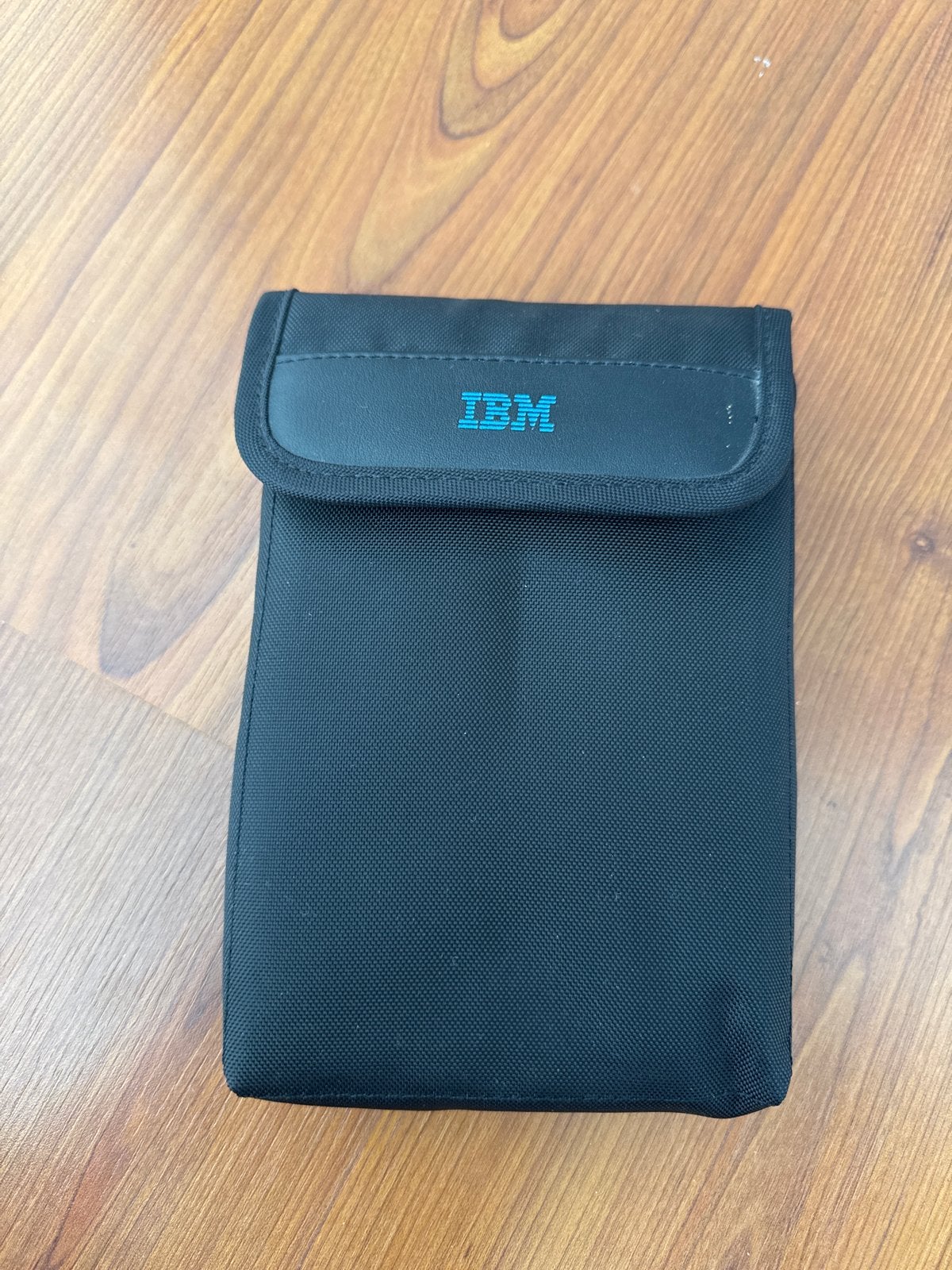IBM USB Draagbare Diskette Drive met Hoes, Computers en Software, Optische drives, Zo goed als nieuw, Extern, MacOS, Overig, Ophalen of Verzenden