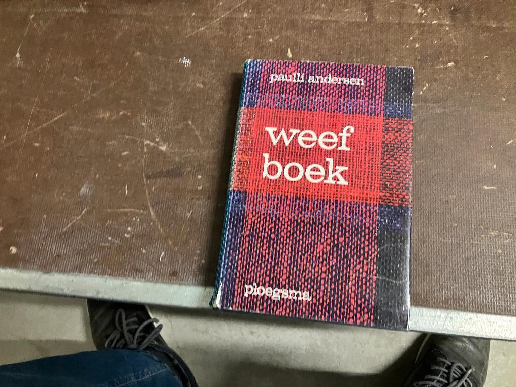 weven getouw, Boeken, Hobby en Vrije tijd, Gelezen, Overige onderwerpen, Ophalen of Verzenden