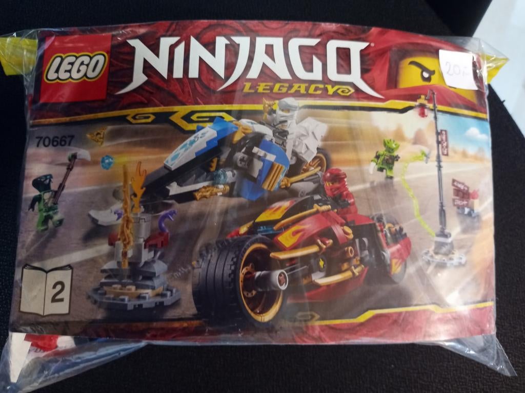 Lego Ninjago Legacy 70667 Kai's Blade Cycle., Lego, Ophalen of Verzenden, Zo goed als nieuw, Compleet