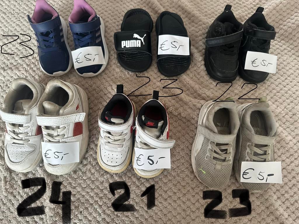 Verschillende maten kinderschoenen, Ophalen of Verzenden, Gebruikt, Jongen of Meisje, Schoenen