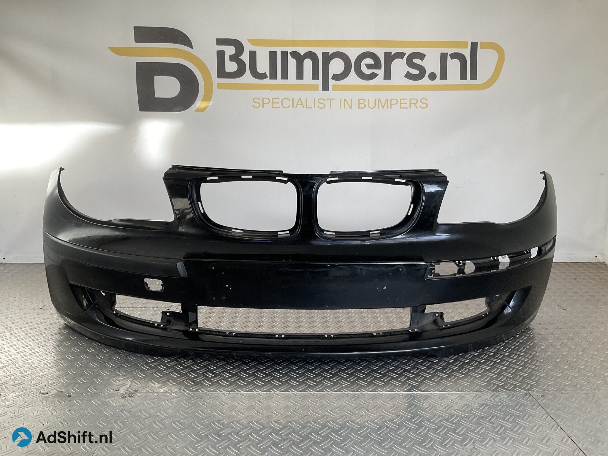 Bumper BMW 1 Serie SE E81 E87 2007- 51117166462 Voorbumper K, Bumper