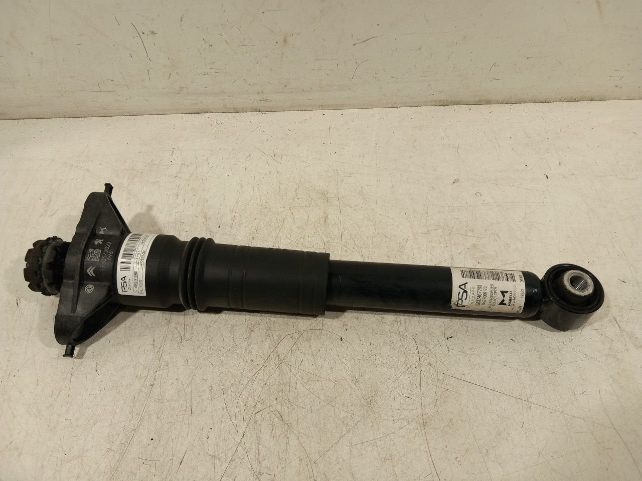Schokbreker links achter Opel Corsa, Onderdelen@venauto.nl, Van der Ven Autorecycling B.V., Gebruikt, Ettenseweg 76, 4706 PB Roosendaal, The Netherlands