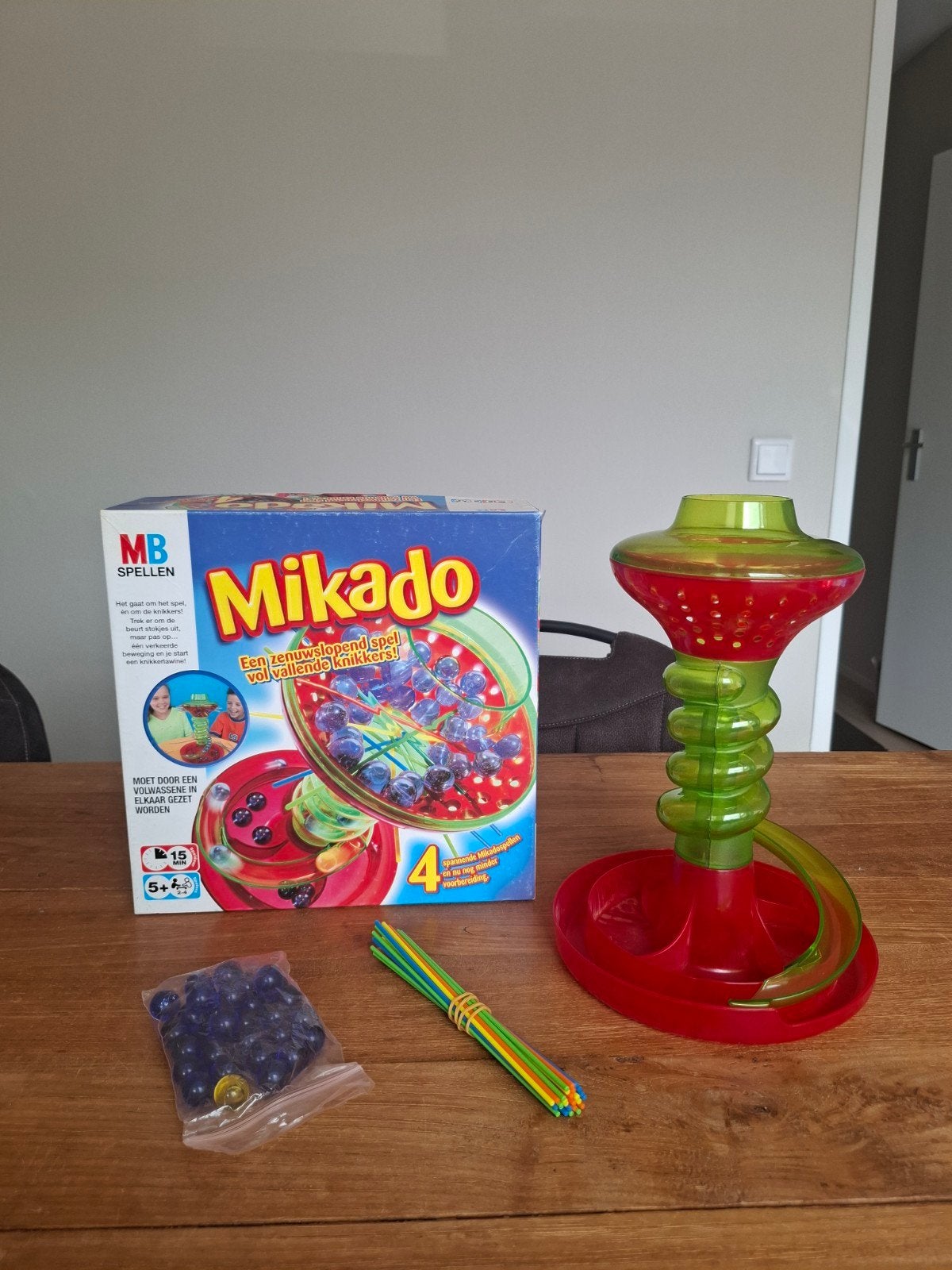 Compleet Mikado spel van MB Spellen, Ophalen of Verzenden, Zo goed als nieuw, MB Spellen