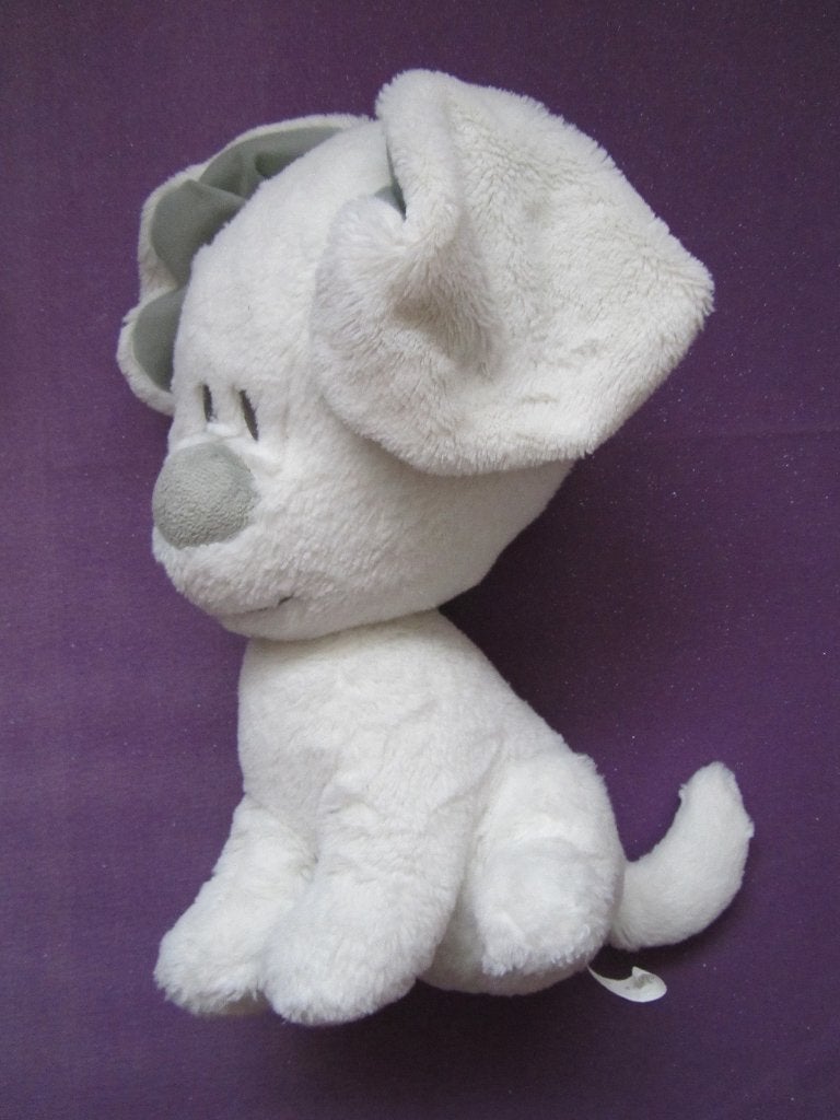 TIAMO DROMENJAGER Knuffel HOND PIP UIT 2004. 32 CM ZITTEND, Ophalen of Verzenden, Zo goed als nieuw, Hond, Met label