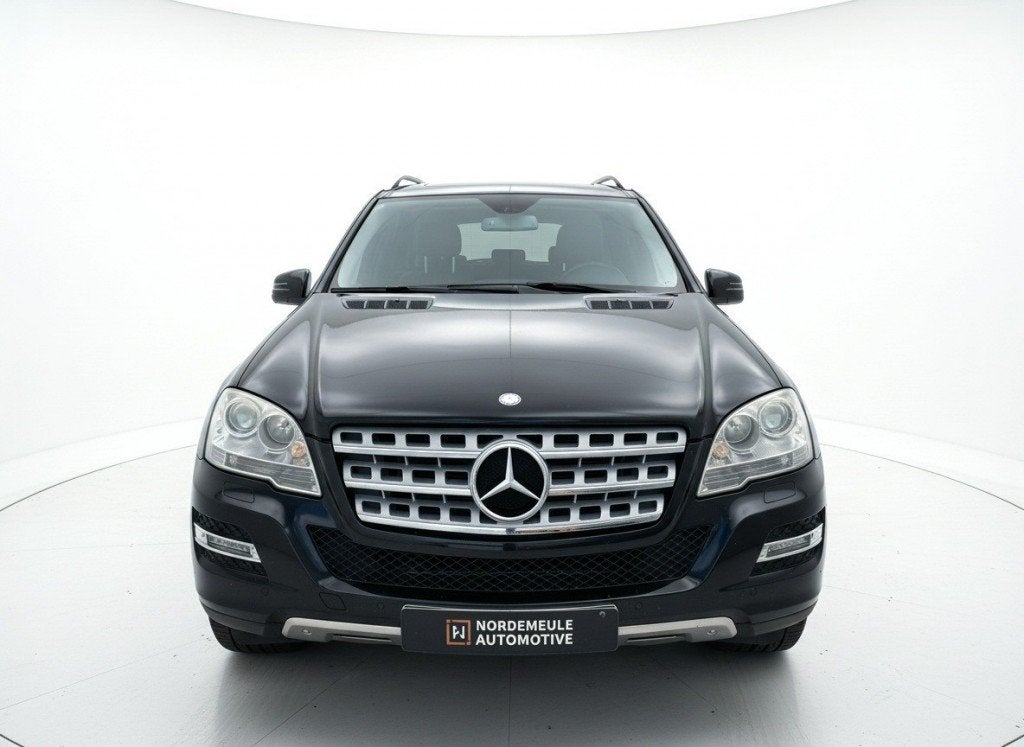 Mercedes-benz M-KLASSE 500 Dealeronderhouden, Camera, Cruise, Auto's, Mercedes-Benz, Automaat, Gebruikt, 8 cilinders, 138 €/maand