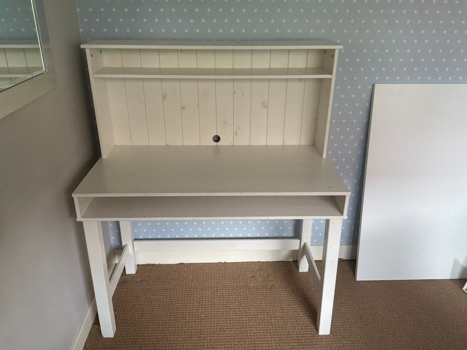“IKEA PÅHL stijl bureau  ideaal voor kinder- of tienerkamer”, Gebruikt, 110 cm, Hout, Kinderbureau