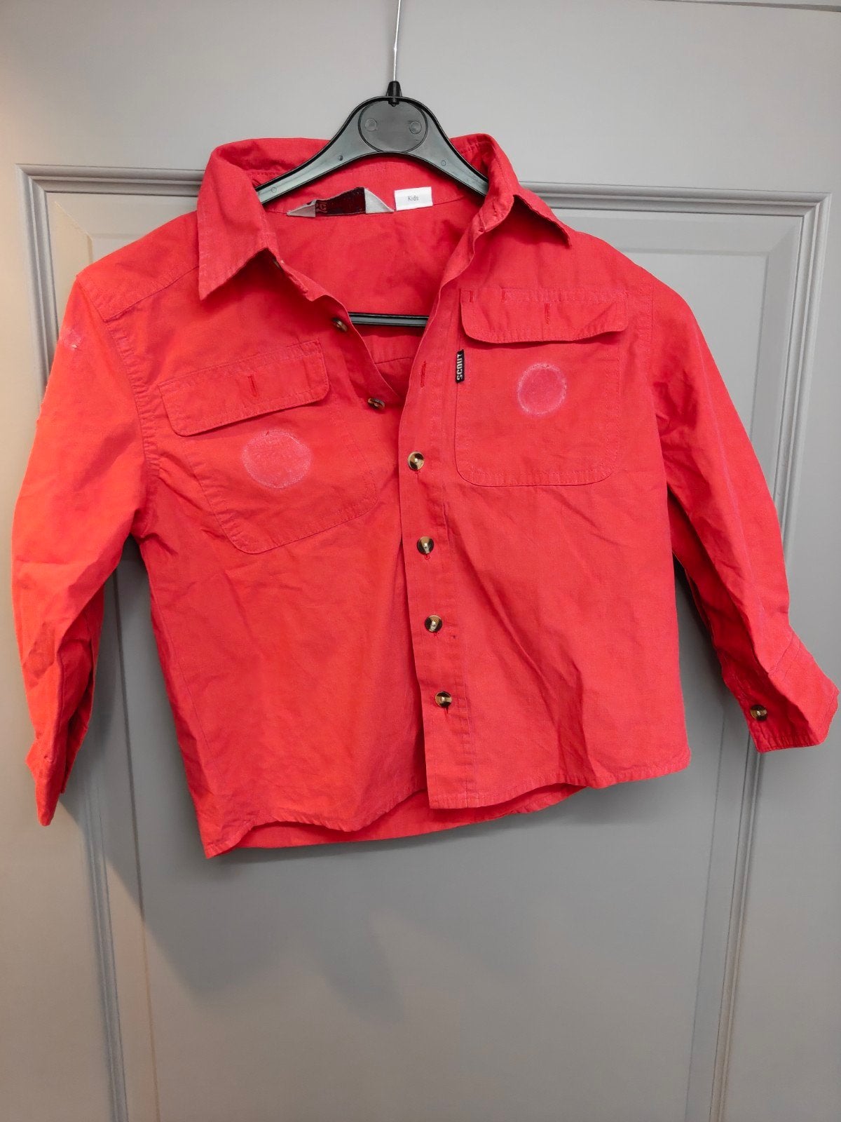 Rood bever blouse maat 116 met vlekken scouting uniform, Ophalen of Verzenden, Gebruikt, Kleding