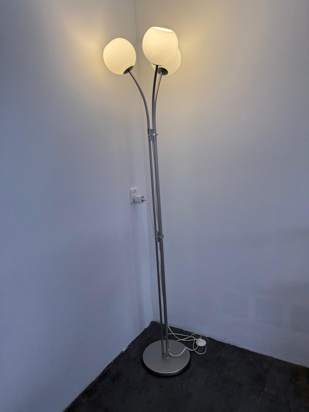 IKEA MINUT vloerlamp 3-lichts, Ophalen, Zo goed als nieuw, 150 tot 200 cm