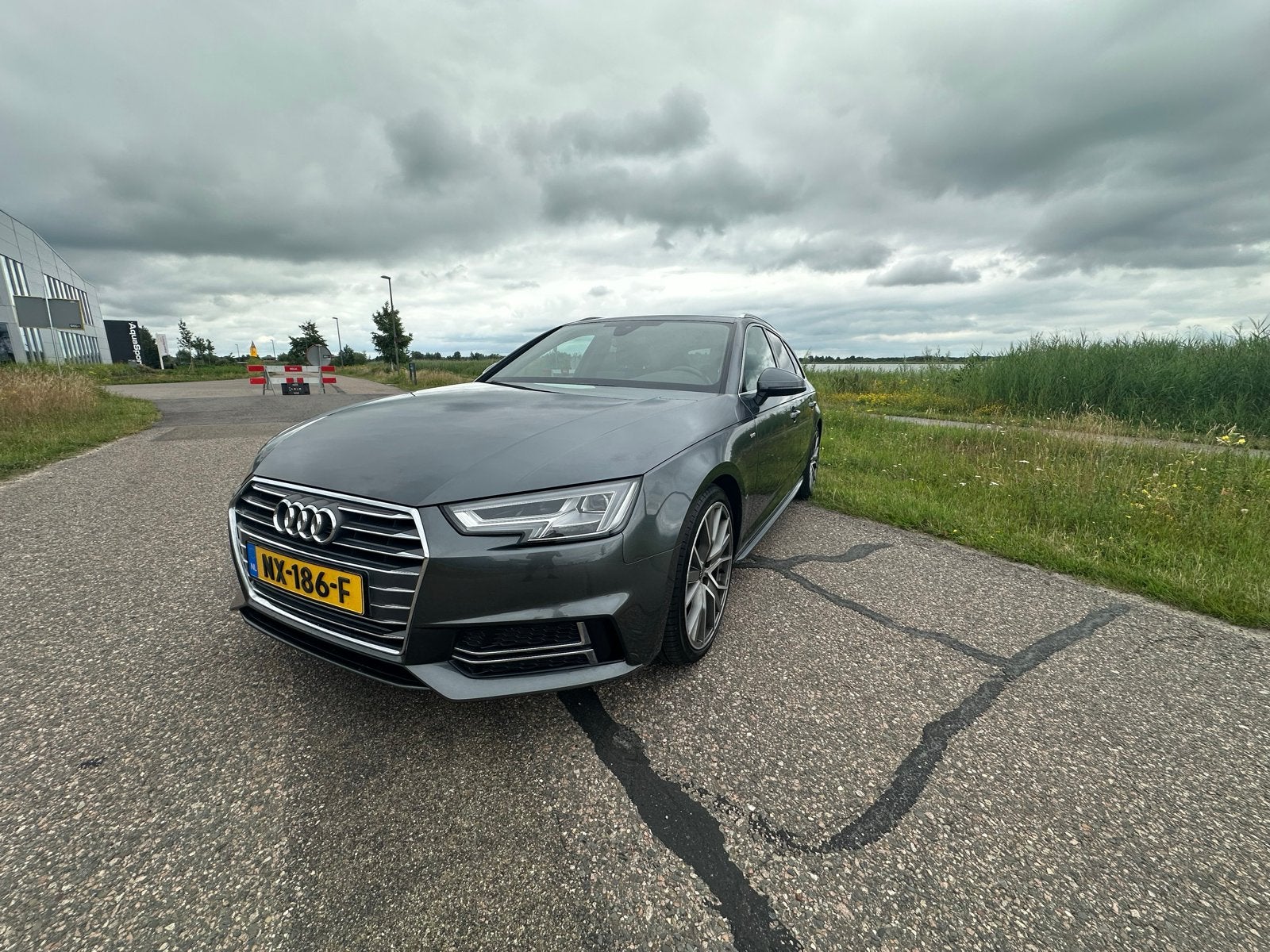 Audi A4 Avant 1.4 TFSI Sport S Tronic | S-Line, Auto's, Audi, 4 cilinders, A4, Origineel Nederlands, Particulier
