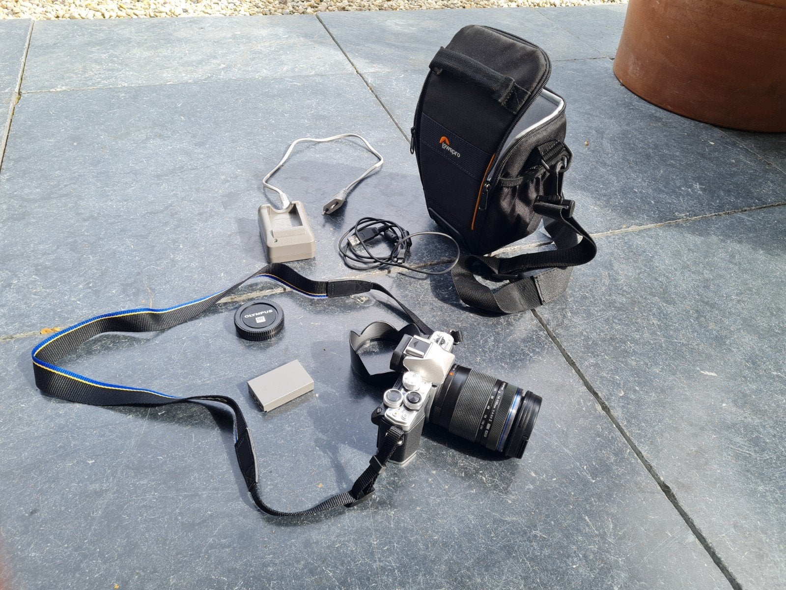 Olympus OM-D digitale camera met lens en accessoires, Ophalen of Verzenden, Gebruikt, Olympus, Geen optische zoom