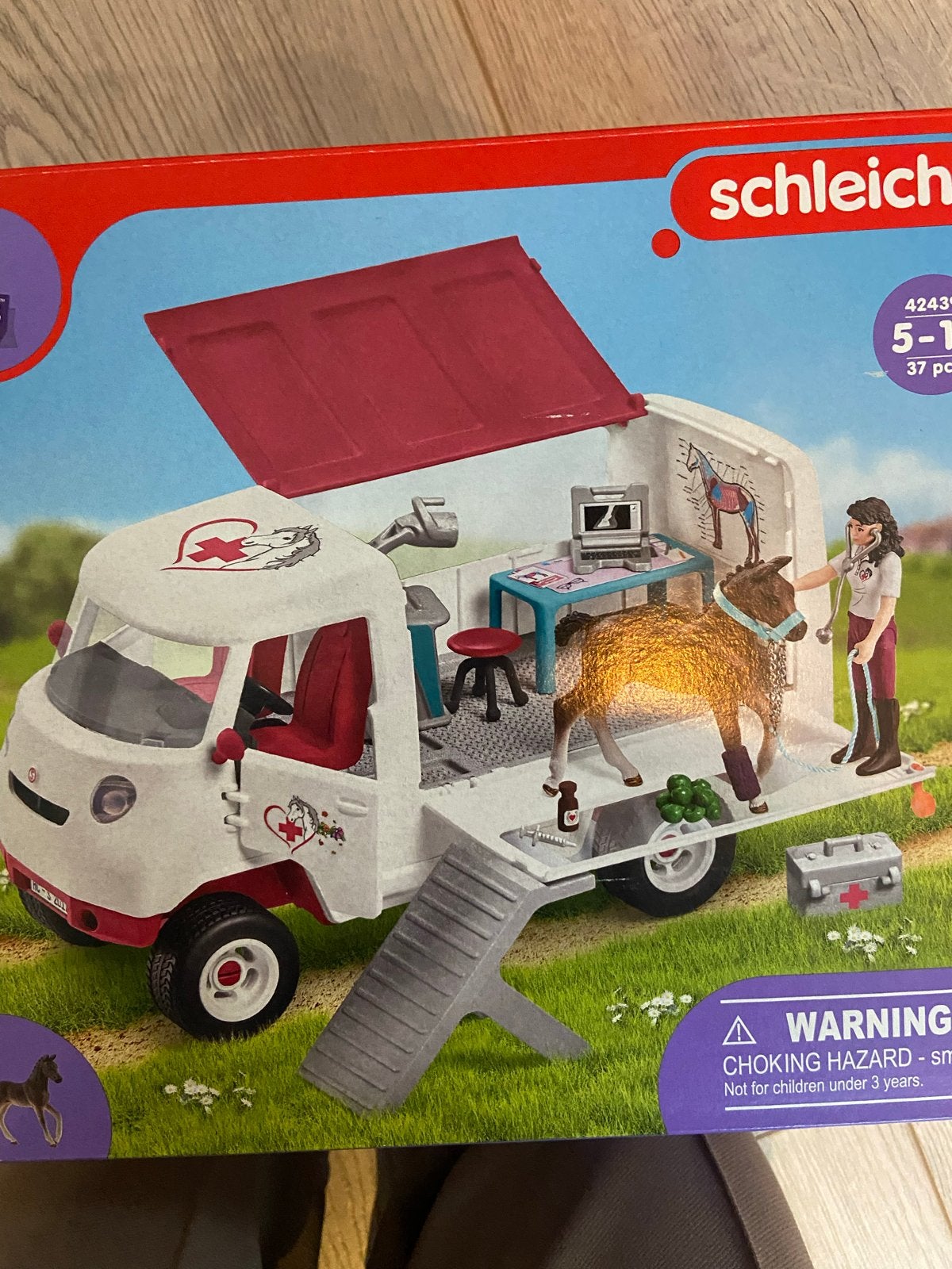 Schleich Dierenarts Praktijkwagen met Paard en Accessoires, Kinderen en Baby's, Ophalen of Verzenden, Zo goed als nieuw, Jongen of Meisje
