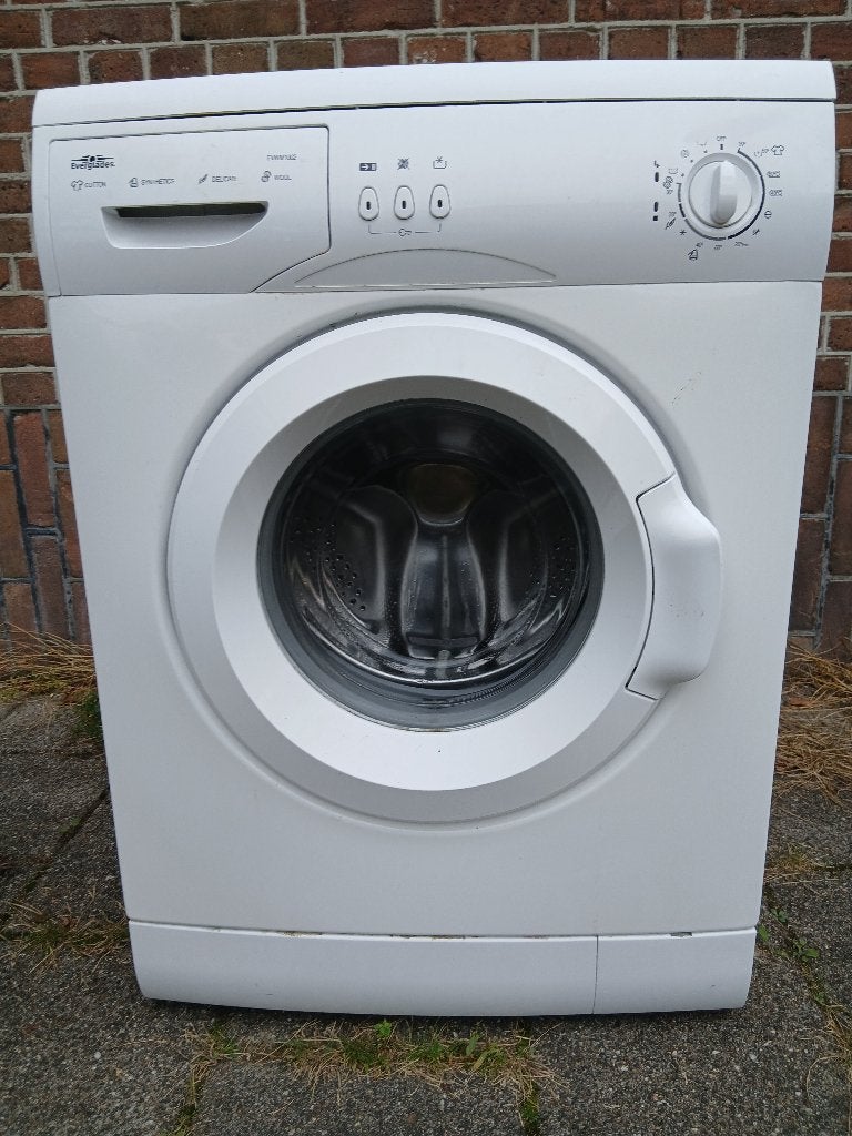 Wasmachine, 1200 tot 1600 toeren, Gebruikt, Handwasprogramma, 8 tot 10 kg