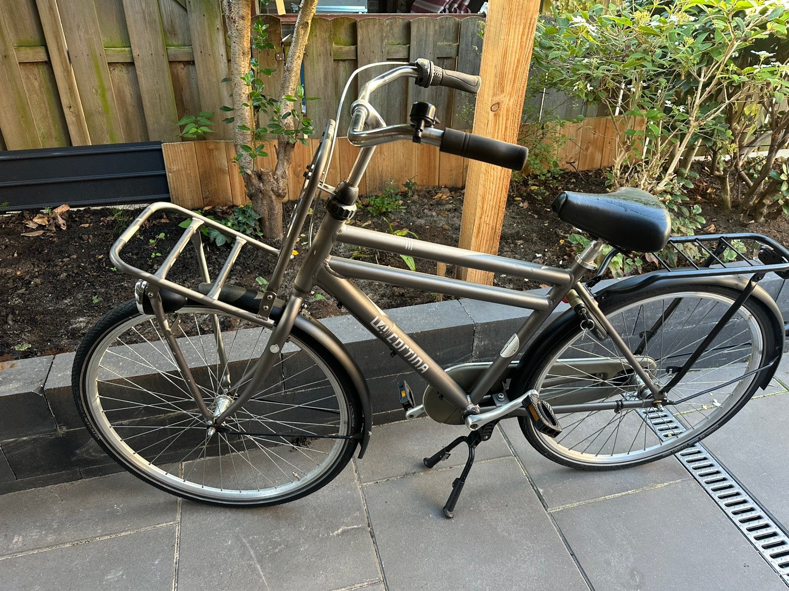 Een nette Cortina U4 Transport herenfiets 28 inch., Terugtraprem, Versnellingen, Zo goed als nieuw, 53 tot 57 cm