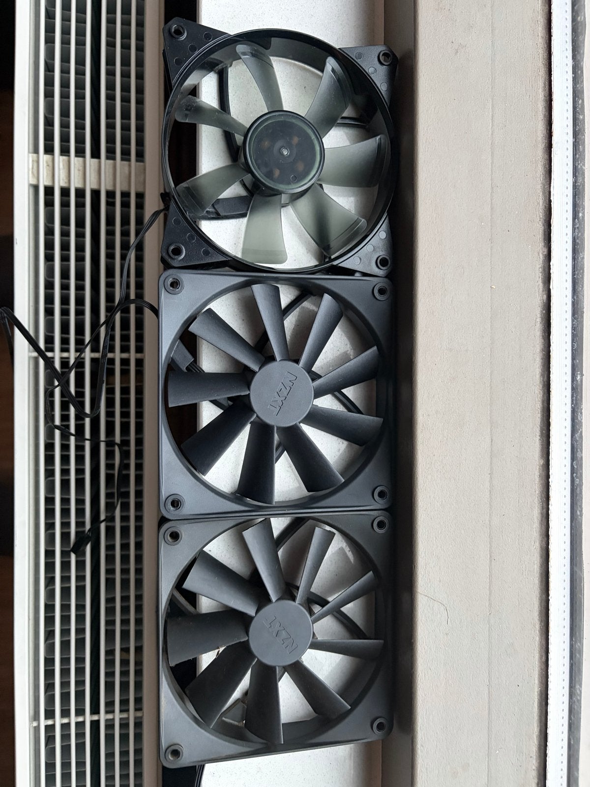 3x 120mm case fans (NZXT + Cooler Master), Computers en Software, Ophalen, Luchtkoeling
