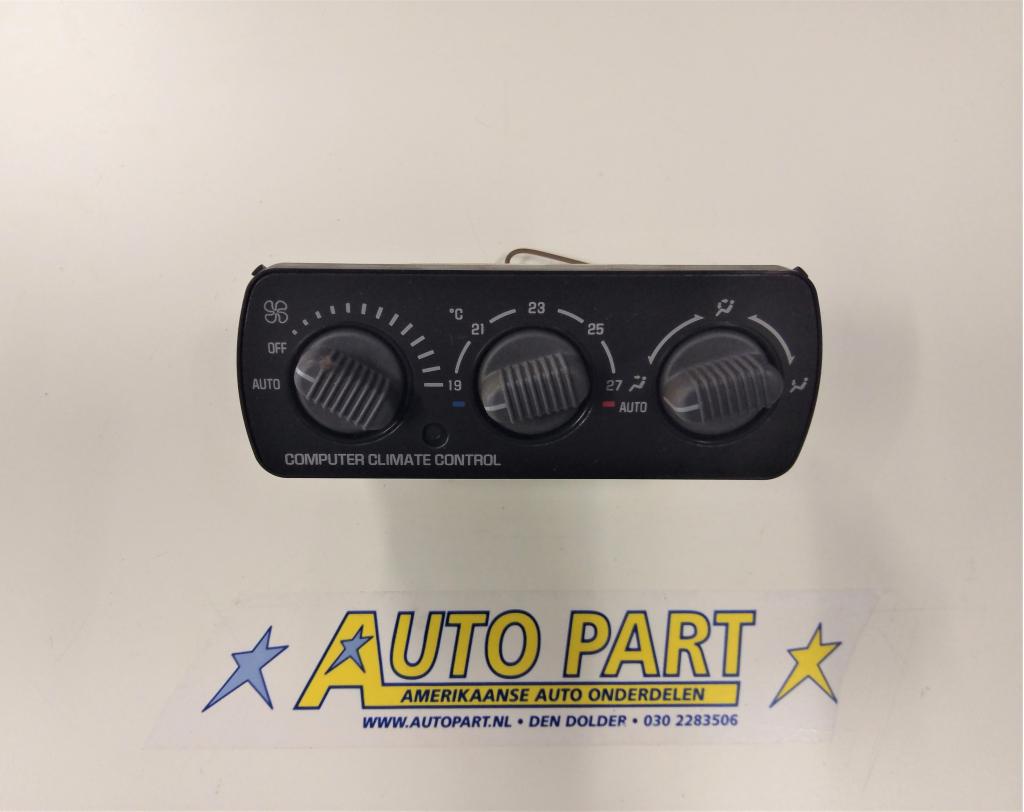 Chevrolet Suburban kachelbediening 2000-2002, Gebruikt, Info@gm.com, Chevrolet, Ophalen of Verzenden
