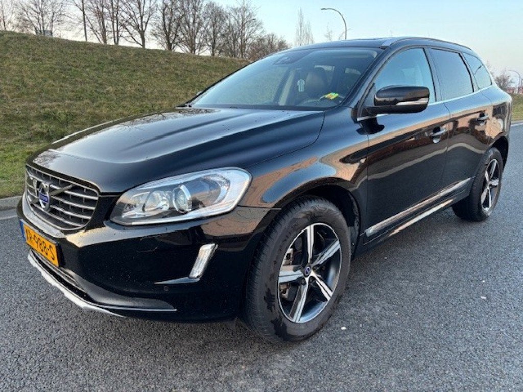 Volvo XC60 2.0 T5 FWD OC. RACE, Auto's, Automaat, 1733 kg, Gebruikt, Euro 6