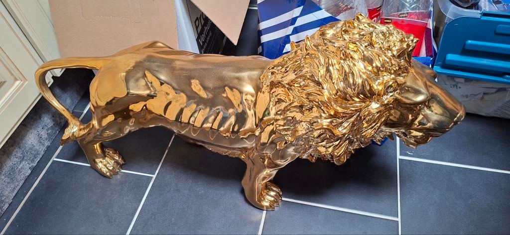 Grote Gouden leeuw, Ophalen