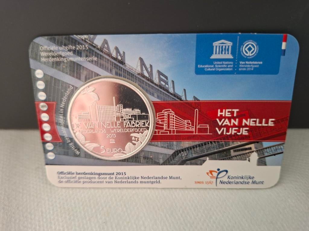Het Van Nelle Vijfje 2015 - Zwaar Verzilverde 5 Euro Munt, Postzegels en Munten, Munten | Nederland, Verzenden, Koningin Beatrix