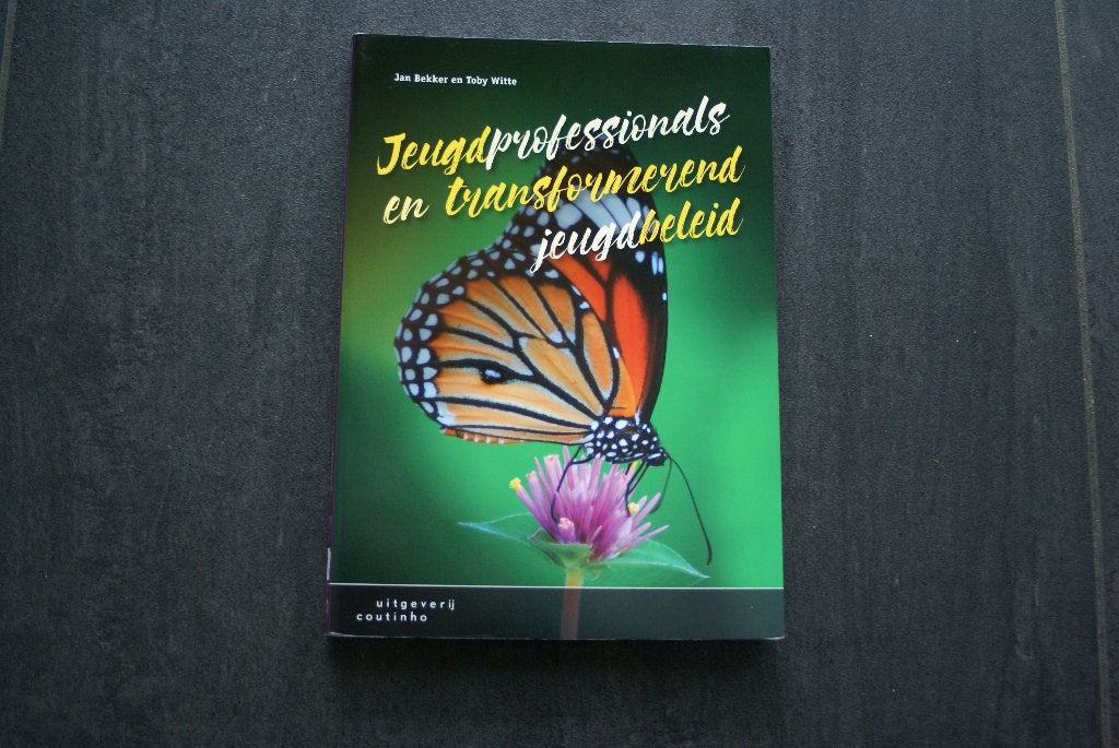 JEUGDPROFESSIONALS en TRANSFORMEREND JEUGDBELEID, Boeken, Advies, Hulp en Training, Ophalen of Verzenden, Zo goed als nieuw