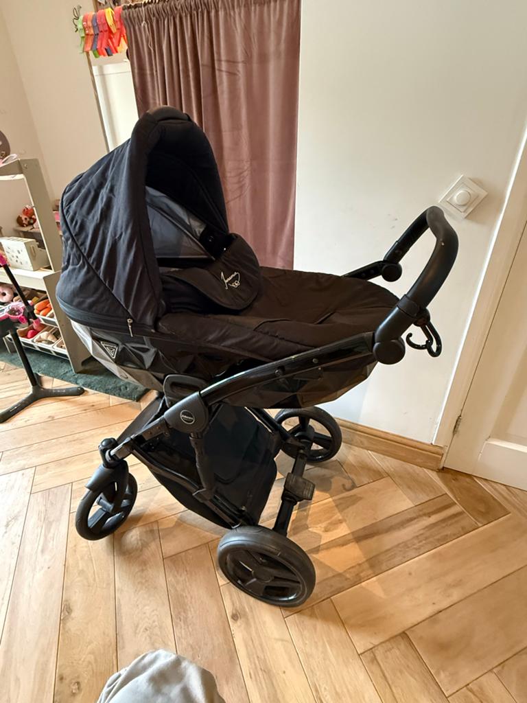Kinderwagen met vering en lekvrije wielen junama, Kinderen en Baby's, Kinderwagens en Combinaties, Gebruikt, Combiwagen, Met reiswieg