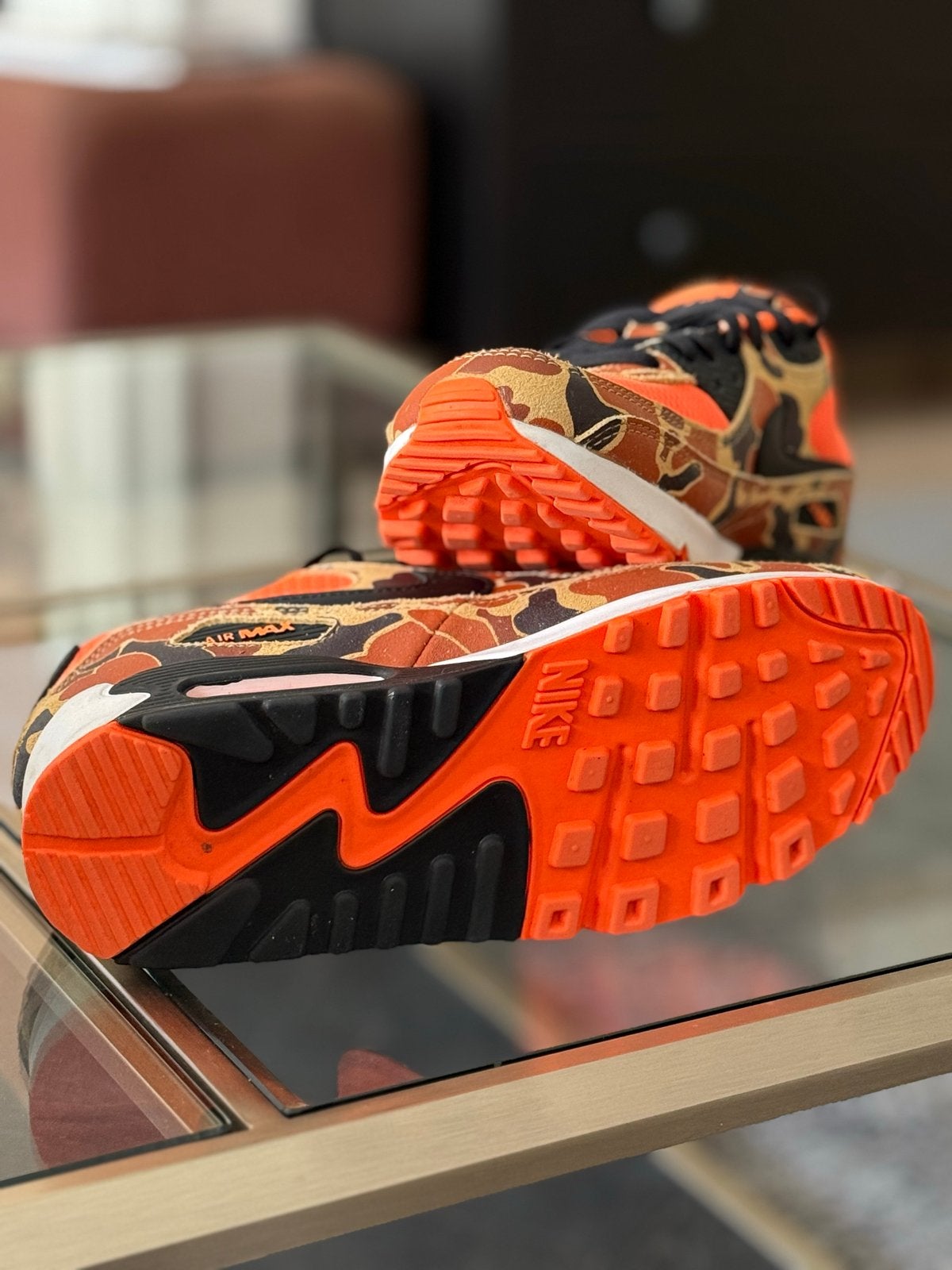 Nike Air Max 90 Orange Duck Camo sneakers maat 38,5, Kleding | Dames, Ophalen, Zo goed als nieuw, Oranje, Sneakers of Gympen
