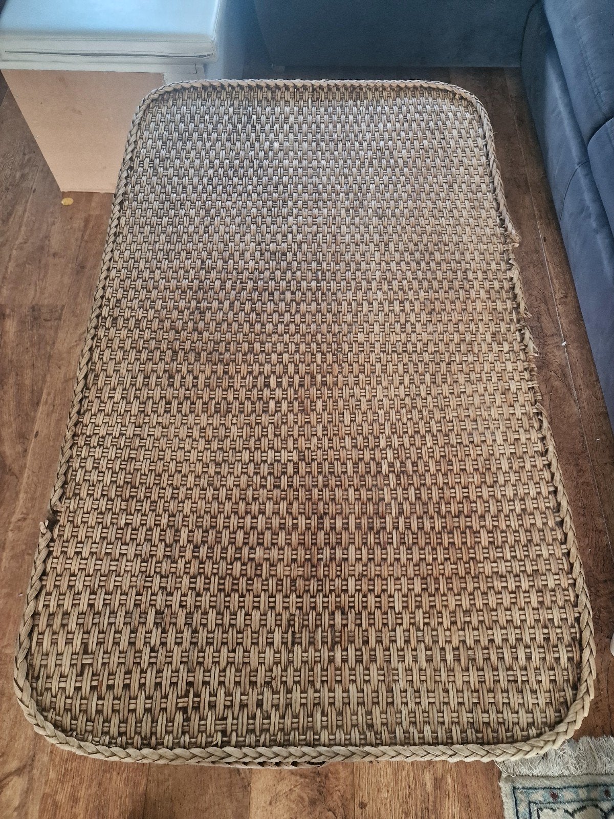 Grote rieten vintage retro kist / salontafel 125x75x50, Huis en Inrichting, Tafels | Salontafels, Overige materialen, Gebruikt