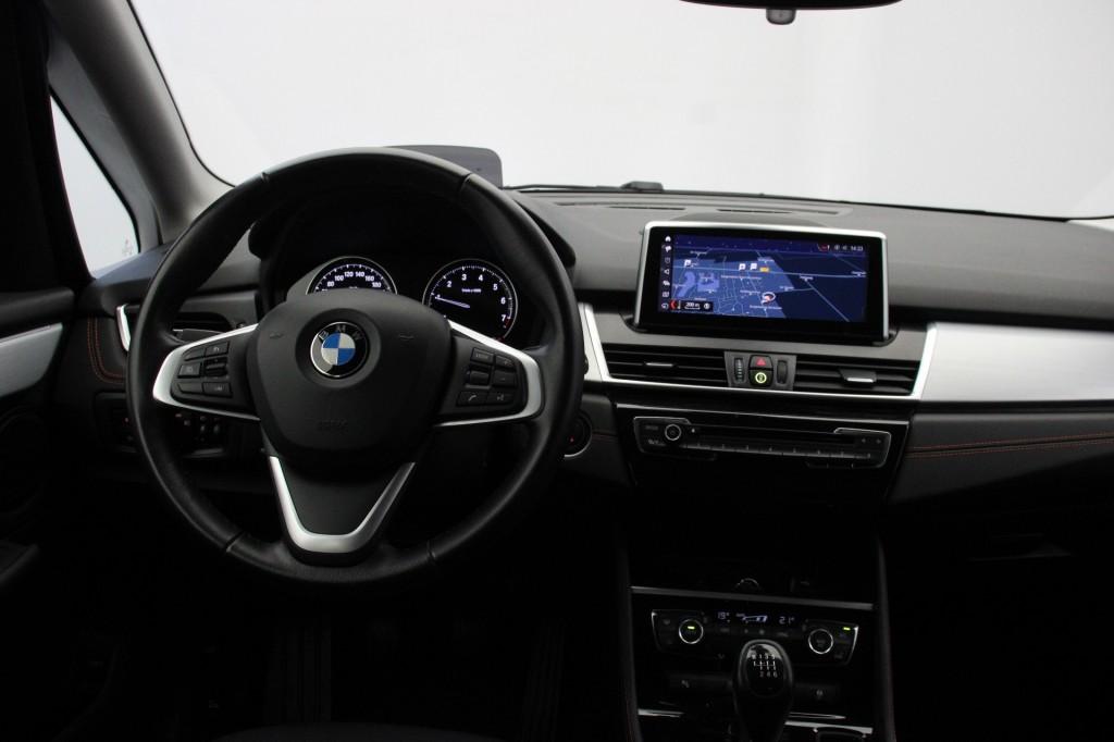 Bmw 2-SERIE 218i Executive Edition - Carplay, Camera, Half L, Auto's, BMW, Keurmerk '100% Onderhouden', Gebruikt, Euro 6, Overige kleuren