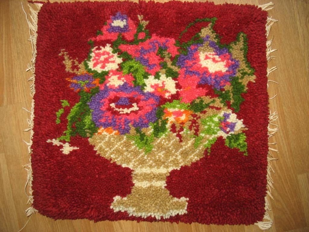 Voorkant Kussen Hand Geknoopt-Vaas met Bloemen, Ophalen of Verzenden
