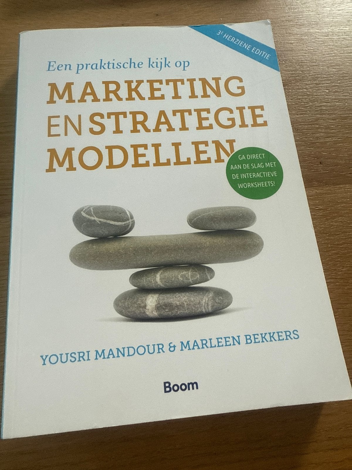 Marketing en Strategie Modellen - Praktische Gids, Ophalen, Gelezen, Economie en Marketing