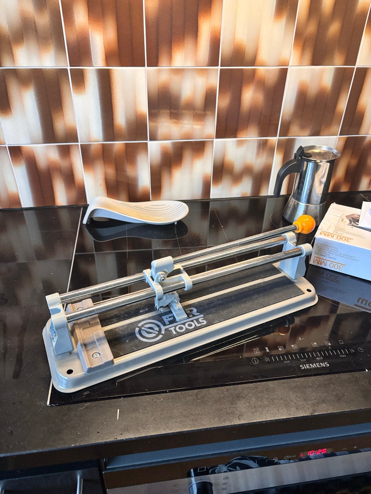 Tegelsnijder Far Tools TCM 300C - Zo goed als nieuw, Overige materialen, Overige typen, Zo goed als nieuw, 20 tot 40 cm