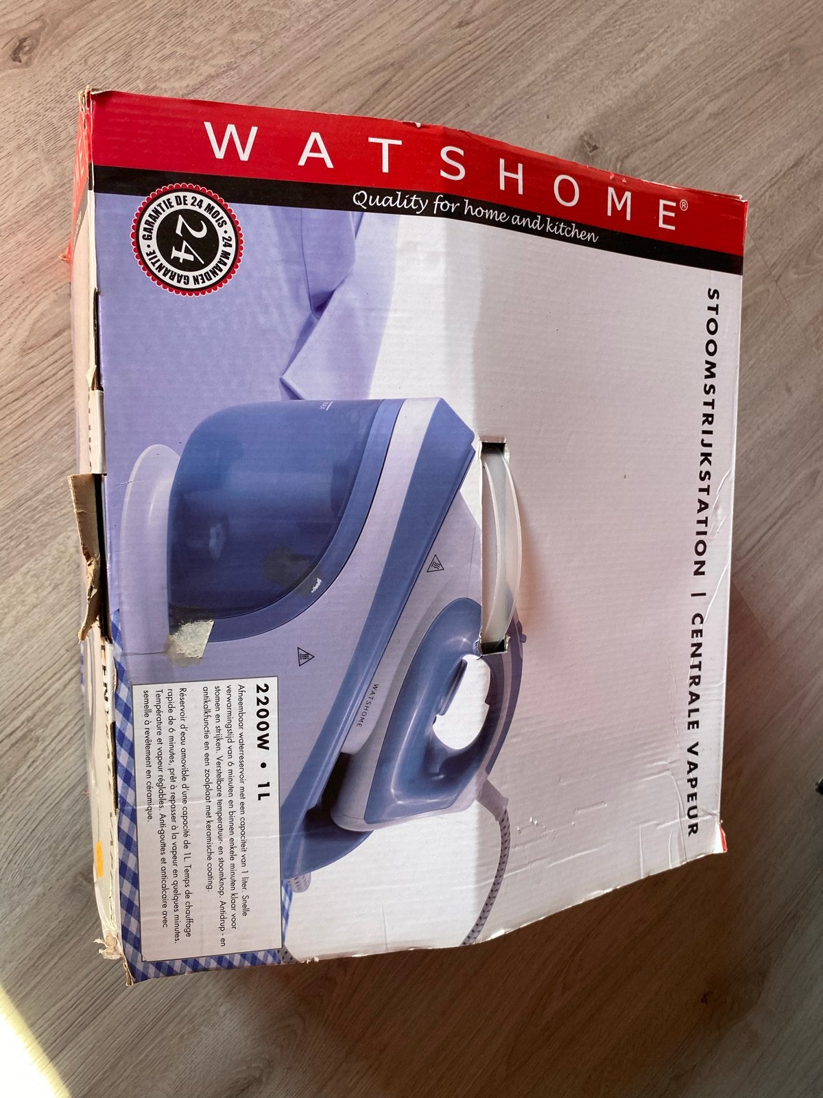 Watshome Stoomstrijkstation 2200W - Nieuw in doos, Witgoed en Apparatuur, Strijkijzers en Strijkplanken, Ophalen of Verzenden