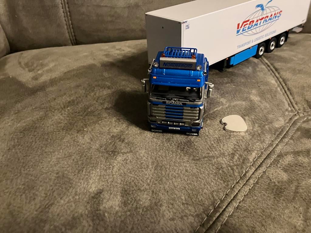 Wsi scania 3 serie nordberghs, Hobby en Vrije tijd, Modelauto's | 1:50, Zo goed als nieuw, Bus of Vrachtwagen, Wsi, Ophalen of Verzenden