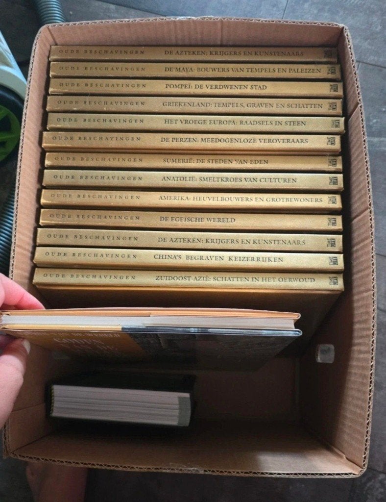 BoekenBundel - Oude Beschaving + 2 andere boeken + jules ver, Boeken, Ophalen of Verzenden, Gelezen, Nederland