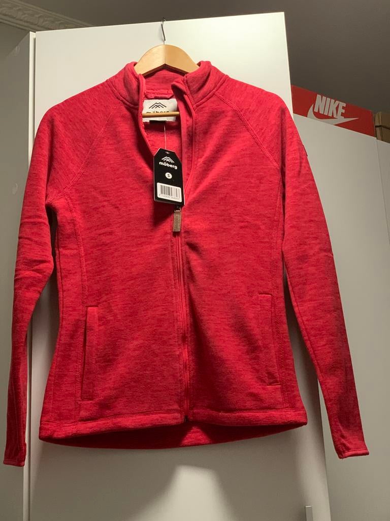 Rood vest met rits, maat S, Kleding | Dames, Truien en Vesten, Ophalen of Verzenden, Nieuw, Maat 36 (S), Rood