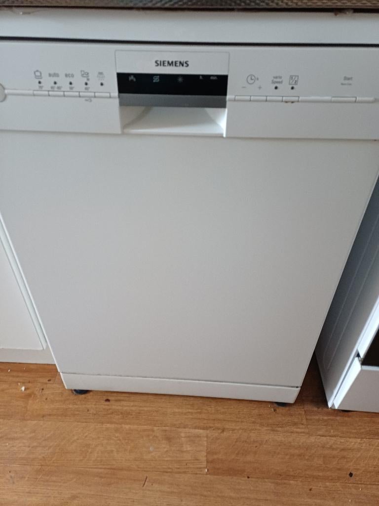 Vaatwasser  merk siemens, Ophalen, Zo goed als nieuw, 85 tot 90 cm, 45 tot 60 cm