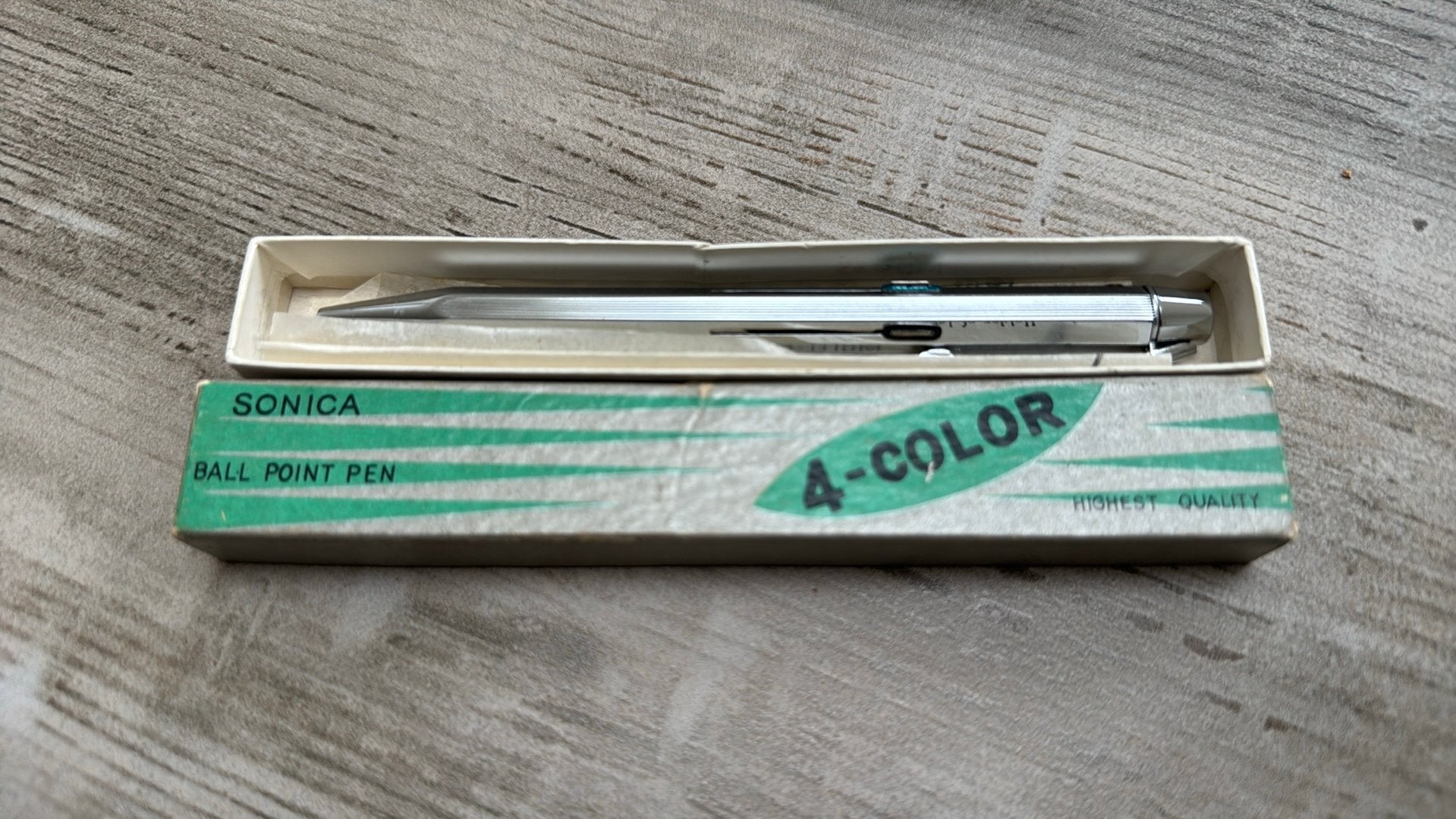 Vintage Sonica 4-kleuren balpen, Ophalen of Verzenden, Zo goed als nieuw, Balpen, Overige merken