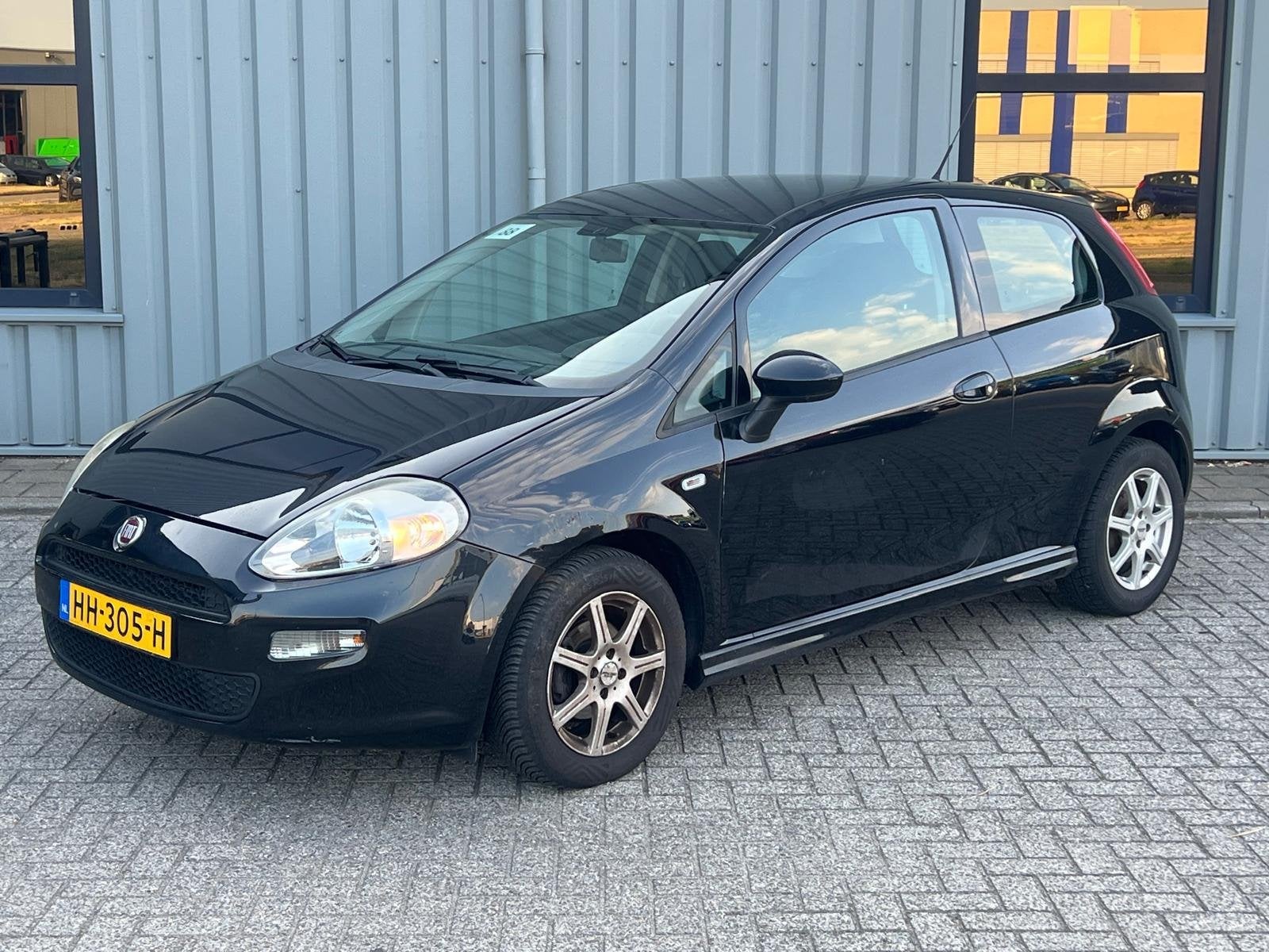 Fiat Punto Evo 1.3 M-Jet Street ( Motor loopt prima ), Voorwielaandrijving, Euro 5, Stof, Gebruikt