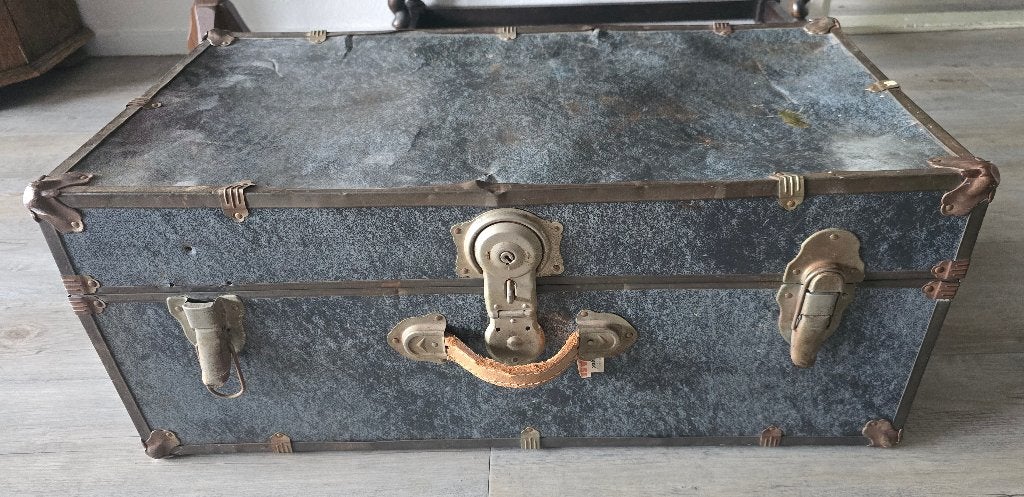 Vintage metalen hutkoffer, Huis en Inrichting, Woonaccessoires | Kisten, Gebruikt, Minder dan 50 cm, Minder dan 50 cm, 50 tot 100 cm
