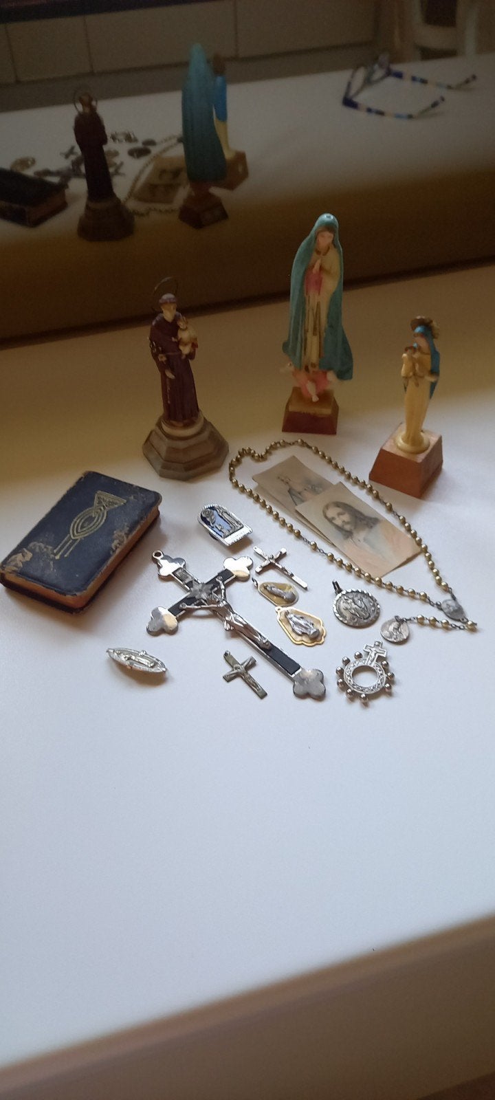 Verzameling van religieuze kruizen, rozenkrans, beelde, Antiek en Kunst, Antiek | Religie, Ophalen of Verzenden