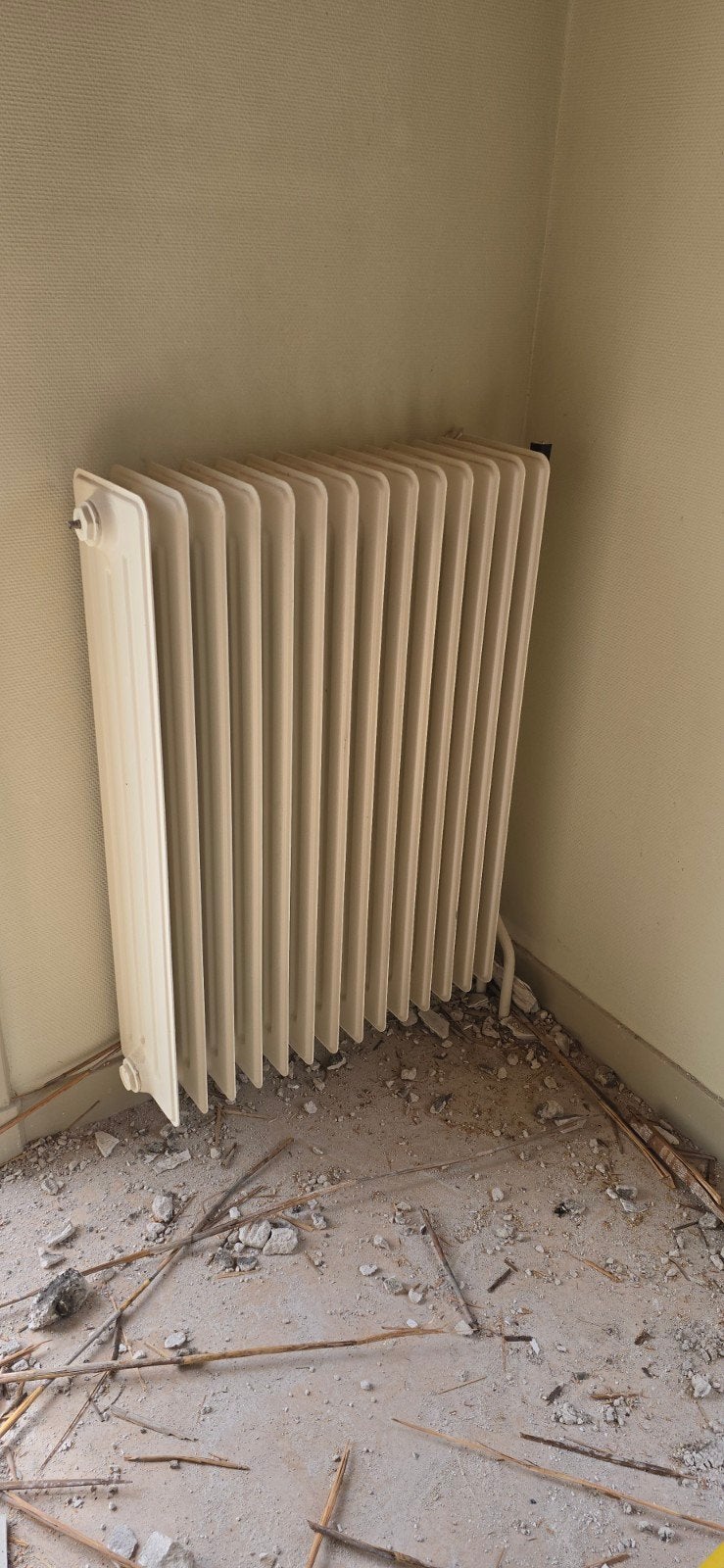 Antieke lamellen radiator, Gebruikt, Radiator, Ophalen of Verzenden, 60 tot 150 cm