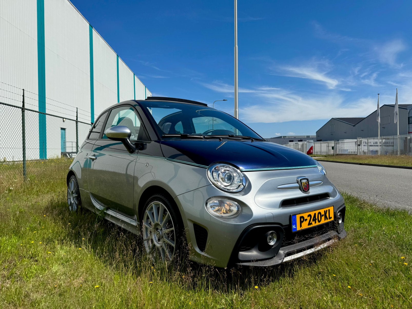 Fiat 500C compleet Abarth 695 Rivale uitgevoerd,2018,30dkm!!, Voorwielaandrijving, 4 cilinders, Cabriolet, USB