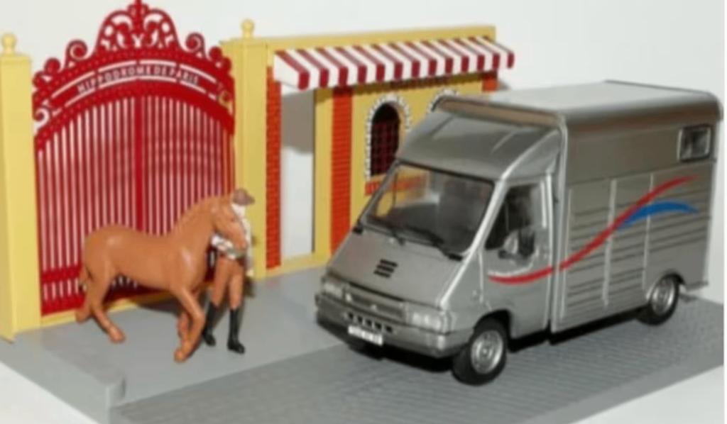 Renault Master Paarden Van diorama 1/43 serie Utilitaires, Hobby en Vrije tijd, Modelauto's | 1:43, Verzenden, Nieuw, Bus of Vrachtwagen