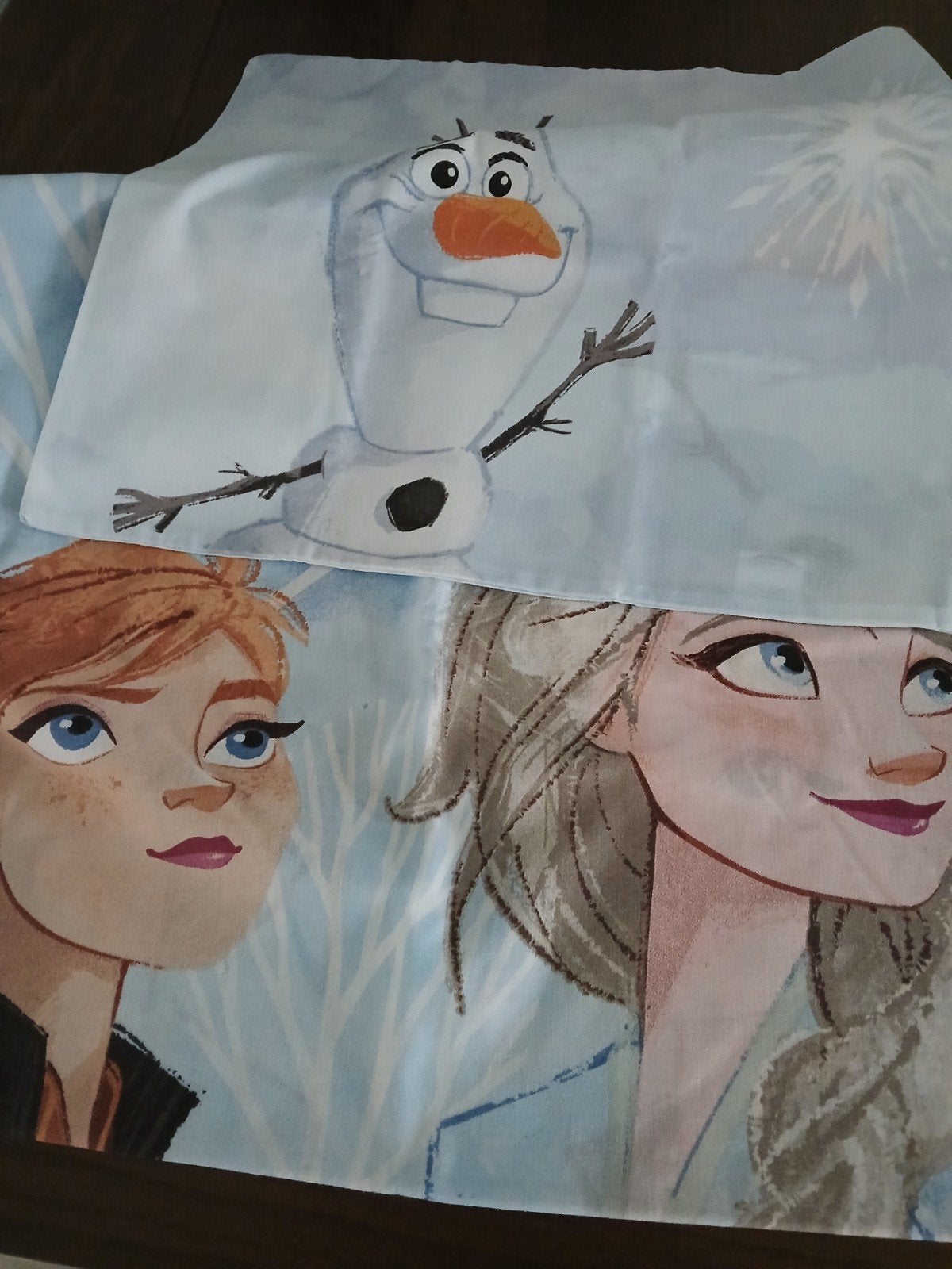 Frozen Dekbedovertrek met Anna, Elsa en Olaf + kussensloop, Gebruikt, Dekbedovertrek, Ophalen of Verzenden, Meisje