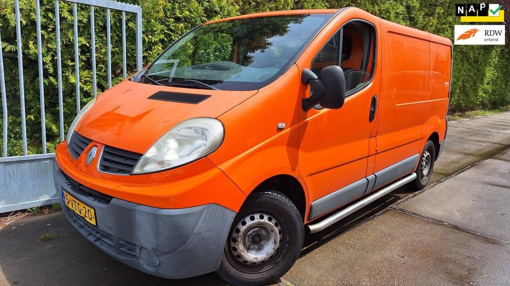 Renault Trafic 2.0 dCi T27 L1H1 DC Eco, Voorwielaandrijving, Metallic lak, Zwart, 4 cilinders