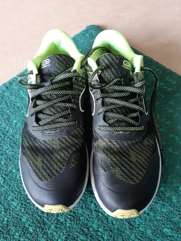 gym /hardloop schoenen maat 38 kalenji kiprun fast, Sport en Fitness, Loopsport en Atletiek, Overige merken, Hardloopschoenen