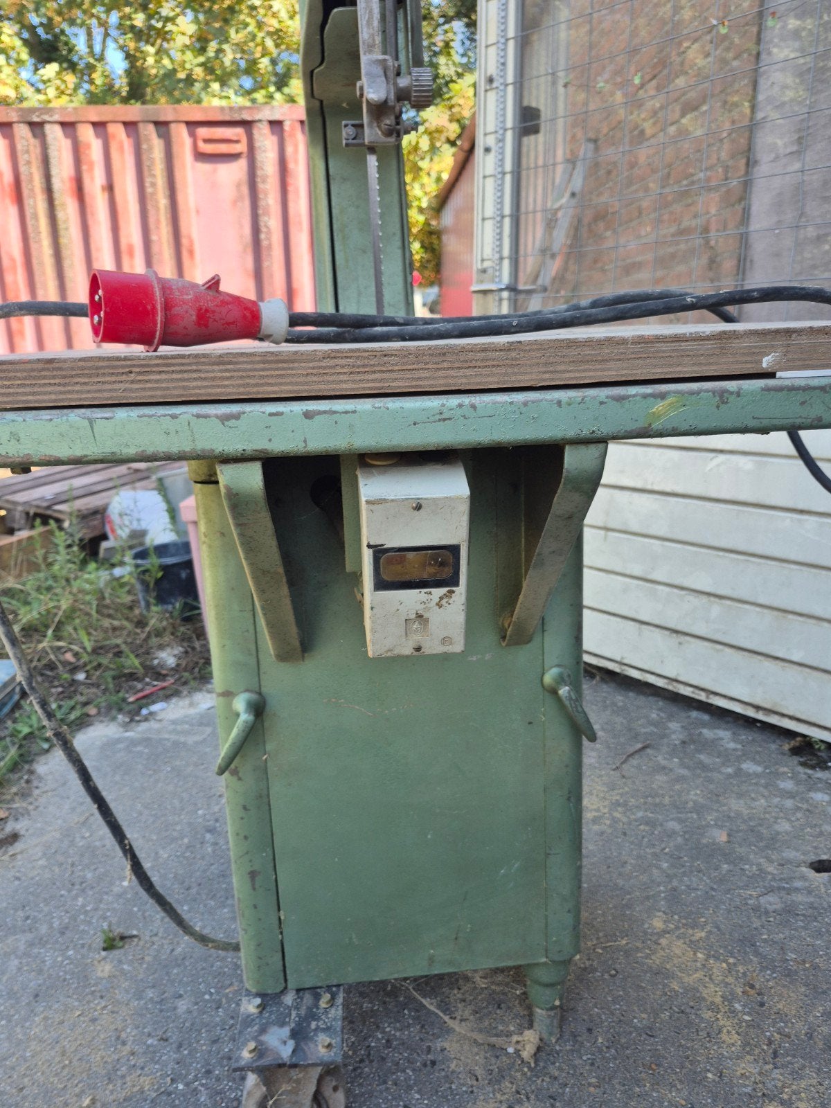 Vintage lintzaag - BIRO - Robuust en functioneel, Doe-het-zelf en Verbouw, Gereedschap | Zaagmachines, Ophalen, Gebruikt, 70 mm of meer