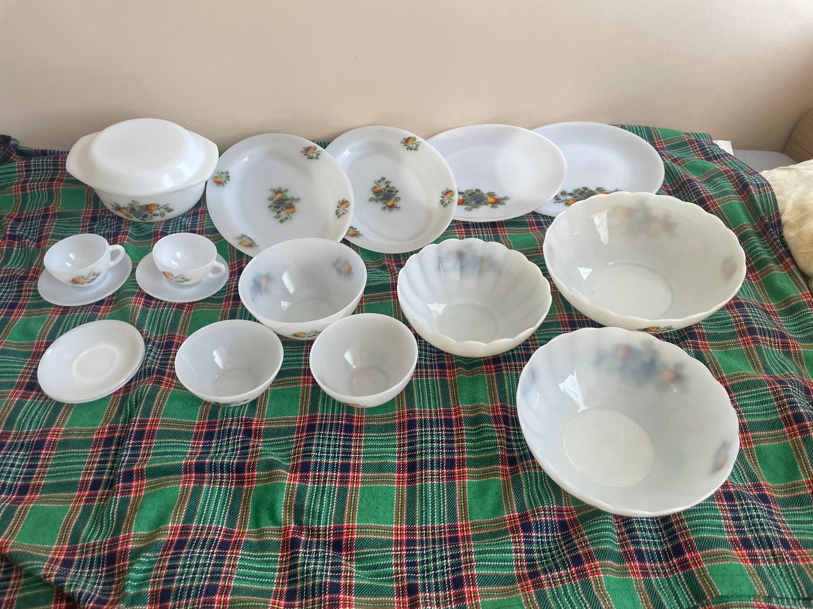 Arcopal fruit servies losse verkoop mogelijk, Ophalen of Verzenden
