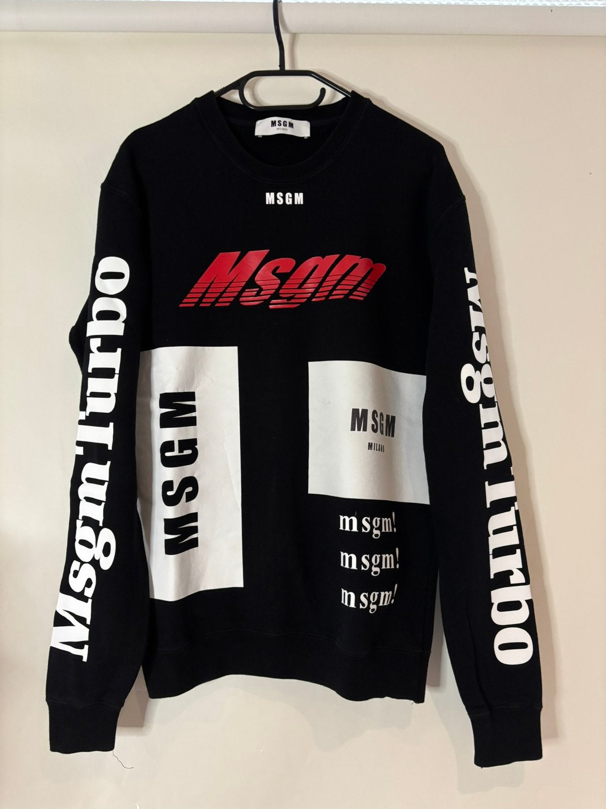 Msgm sweater met leuke voor en achterkant xs., Ophalen of Verzenden, Zo goed als nieuw, Maat 46 (S) of kleiner, Zwart