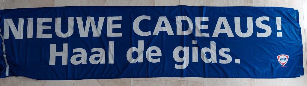 vlag banner Fina verzamelen merken, Verzenden, Zo goed als nieuw